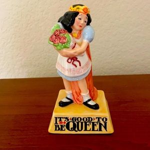 Mary Ebgelbreit collectible.